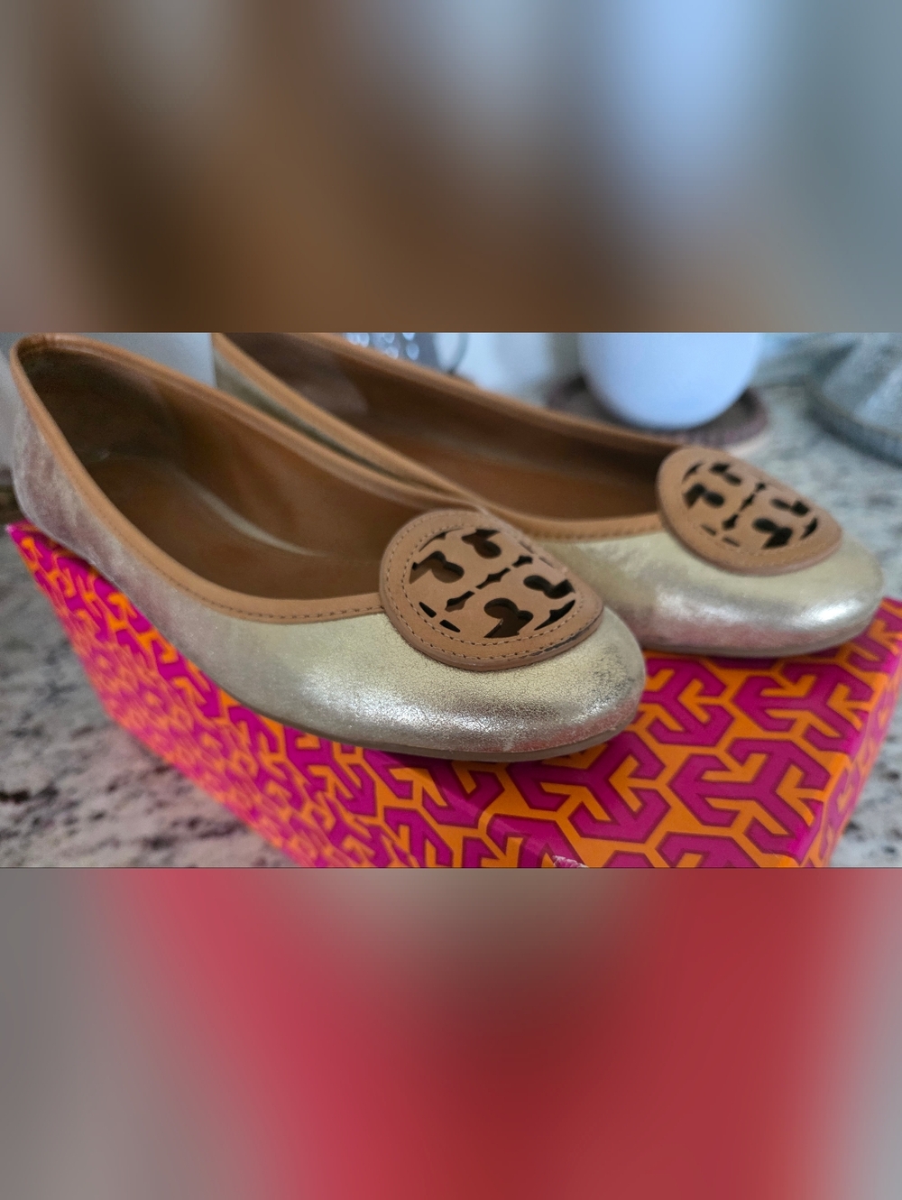 Tory Burch Platinum/Metallic Gold Leather Louisa Ballet Logo Flats - Picture 4 of 11